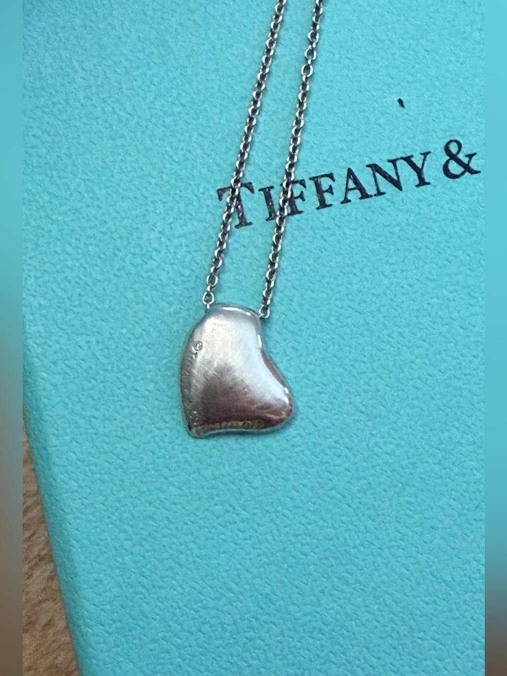 Auth TIFFANY & Co Paloma Picasso Sterling Silver Full Heart Pendant - Picture 2 of 13